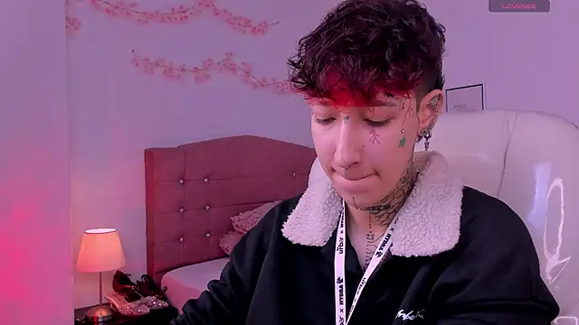 Luci Rose online show from 05.16.26