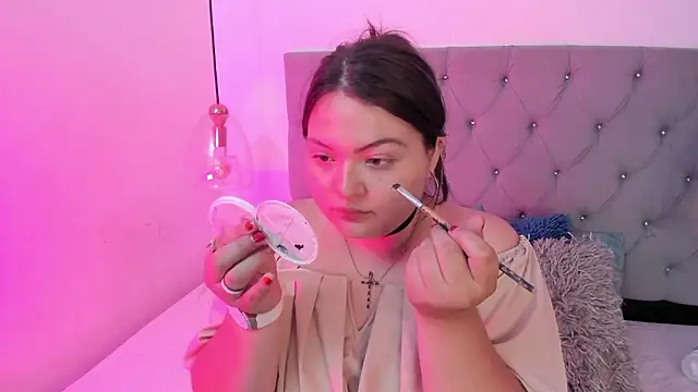 Snapshot of Tessa_Sinclaire chatting on 03.16.26 Tessa Sinclaire online show from 03.16.26