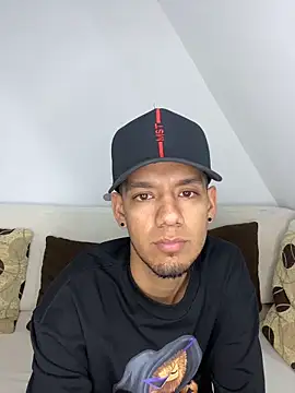 Snapshot of liam_cam chatting on 01.19.26 liam cam online show from 01.19.26