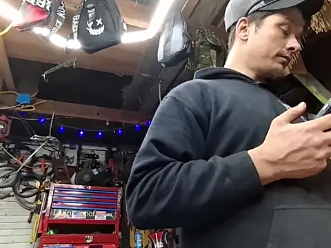 twistafatpipe online show from 02.19.26