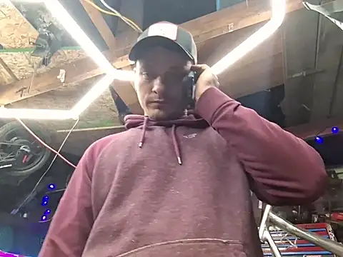 twistafatpipe online show from 03.17.26