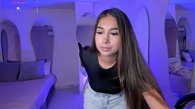VeronicaBlue online show from 06.07.26