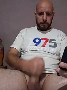 Snapshot of danmep8387 chatting on 06.16.26 danmep8387 online show from 06.16.26