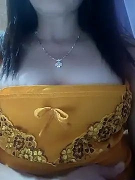 Snapshot of Nana-bar chatting on 09.27.25 Nana-bar online show from 09.27.25