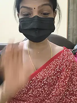 Snapshot of Rithya27 chatting on 07.04.26 Rithya27 online show from 07.04.26