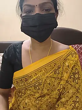 Snapshot of Rithya27 chatting on 07.11.26 Rithya27 online show from 07.11.26