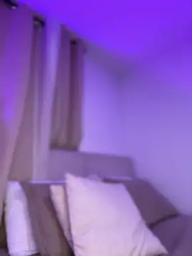 Bella-taylorr online show from 05.08.26