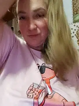 Snapshot of Kiss_Eva chatting on 01.07.26 Kiss Eva online show from 01.07.26