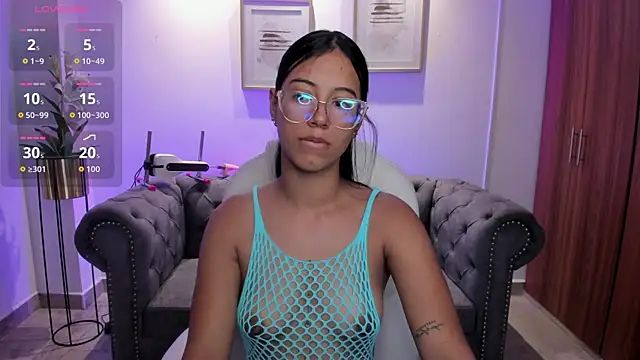 raven stonee online show from 09.25.25