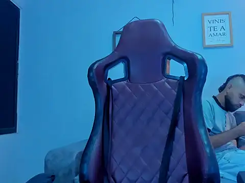 adri sexboy229 online show from 09.20.25