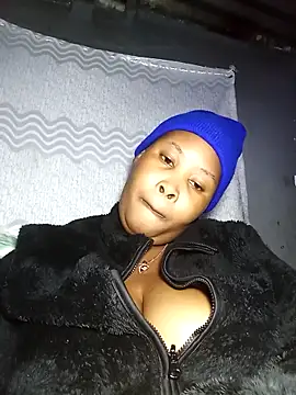 OCEANSQUITERXXX online show from 10.27.25