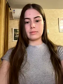 Snapshot of Soyyyaa chatting on 12.04.25 Soyyyaa online show from 12.04.25