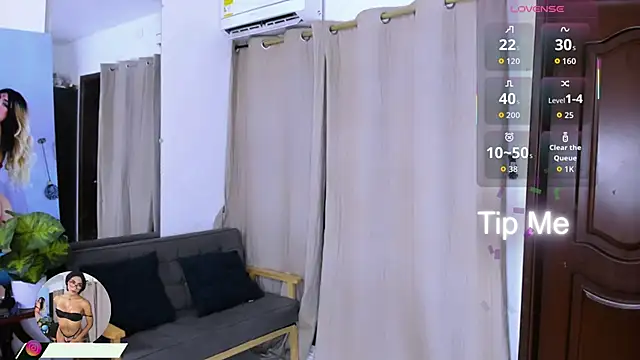 zou quira online show from 03.13.26