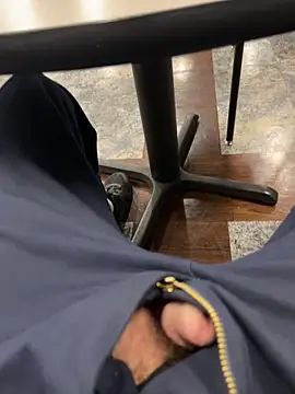 Snapshot of 66Retro99 chatting on 09.25.25 66Retro99 online show from 09.25.25