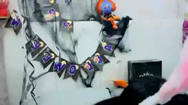 VioletxBloom online show from 10.27.25