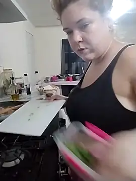 Snapshot of LacyLaurent chatting on 11.09.25 LacyLaurent online show from 11.09.25