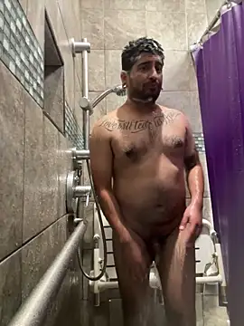 Snapshot of beenastyy chatting on 10.17.25 beenastyy online show from 10.17.25