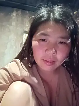 quynhkoolbae online show from 04.28.26