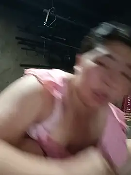 Snapshot of quynhkoolbae chatting on 05.21.26 quynhkoolbae online show from 05.21.26