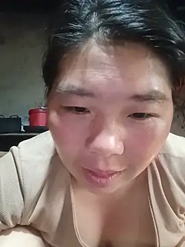 Snapshot of quynhkoolbae chatting on 07.04.26 quynhkoolbae online show from 07.04.26
