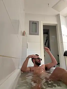 husbandandwifetobe online show from 10.01.25