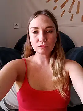 KisaVixen online show from 09.24.25