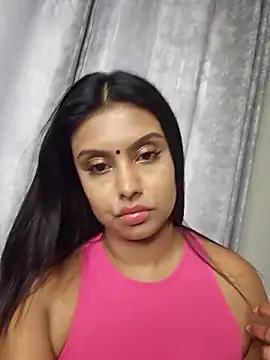 Indian GlowingMiax online show from 02.15.26