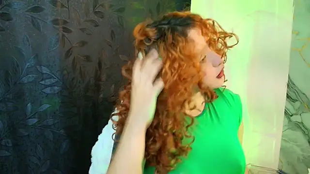 Suxan White  online show from 03.17.26