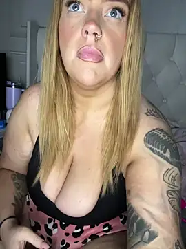 MysteriousMylaX online show from 12.20.25