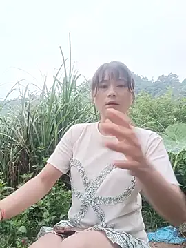 linda bae00 online show from 08.03.26