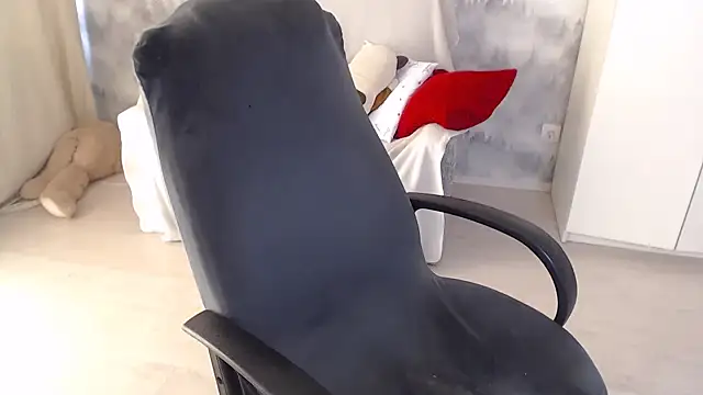 AdelinaLawson online show from 09.23.25