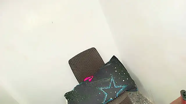 Cassandra Luxx online show from 12.21.25