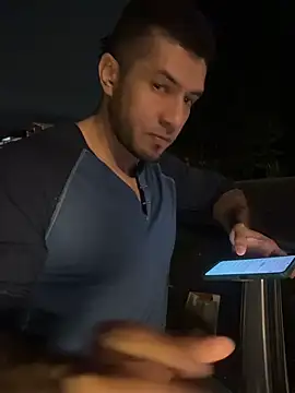 Snapshot of Sam_pablo21 chatting on 11.13.25 Sam pablo21 online show from 11.13.25