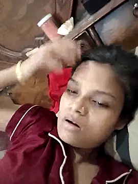 Snapshot of Komal0099 chatting on 10.16.25 Komal0099 online show from 10.16.25