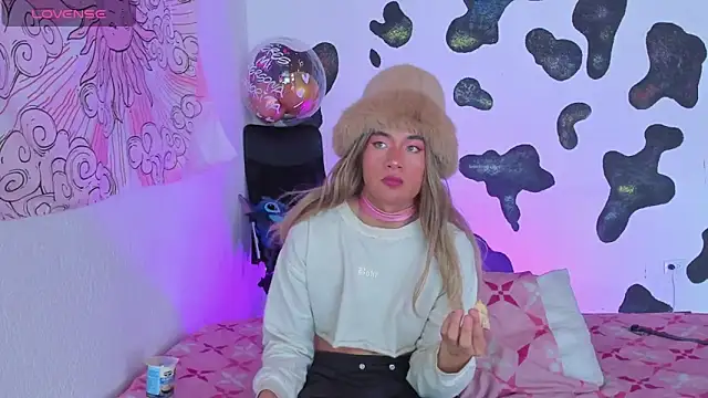 brihanna cooper online show from 10.05.25