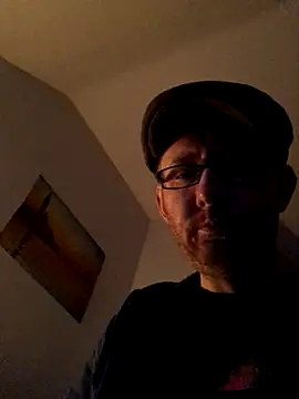 GorgeousPJ online show from 11.10.25