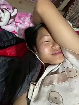 milo bae online show from 12.19.25