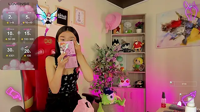 Lana Dreams  online show from 09.19.25