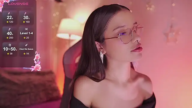 Lana Dreams  online show from 08.05.26