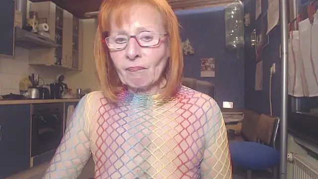 SexySilvie online show from 02.21.25