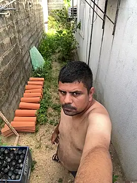 Snapshot of Diabloproducciones chatting on 09.11.25 Diabloproducciones online show from 09.11.25