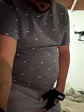 Snapshot of Diabloproducciones chatting on 11.16.25 Diabloproducciones online show from 11.16.25