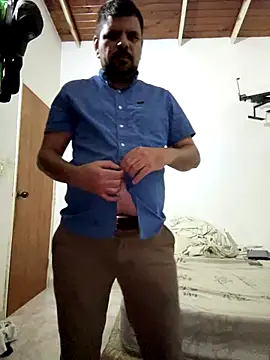 Snapshot of Diabloproducciones chatting on 11.29.25 Diabloproducciones online show from 11.29.25