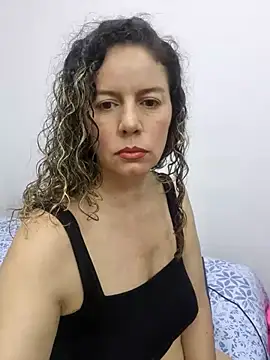 Nina vallon online show from 10.06.25