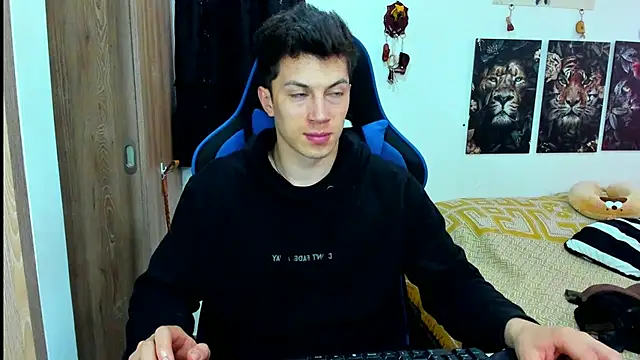 Snapshot of javiersexymann chatting on 01.16.25 javiersexymann online show from 01.16.25