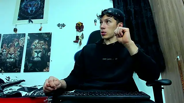 Snapshot of javiersexymann chatting on 03.05.25 javiersexymann online show from 03.05.25