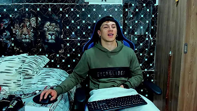 javiersexymann online show from 02.20.26