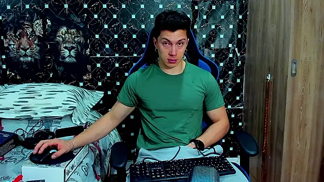 javiersexymann online show from 02.28.26