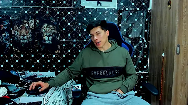 javiersexymann online show from 03.12.26