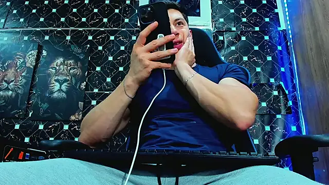javiersexymann online show from 06.13.26